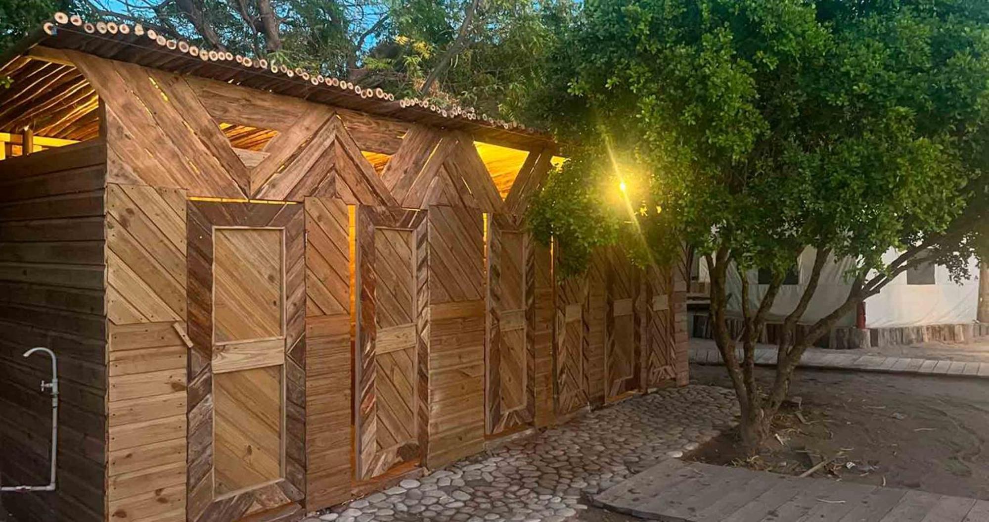 Glamping Ecolodge Cueva De Las Aguilas 페데르날레스 외부 사진